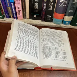 II Tác Phẩm Kinh Điển: Tiếng Chim Hót Trong Bụi Mận Gai - COLLEEN McCULLOUGH - 2011 558522