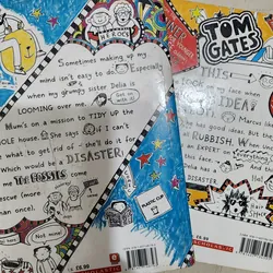 Sách combo 2 quyển Tom Gates 733137