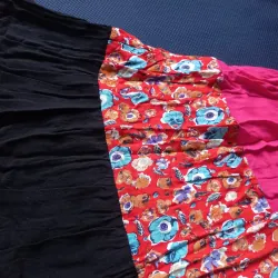 Chân váy/ váy 2 in 1. Sản phẩm thời trang phối đỏ đen size S/M mặc vừa 1021095