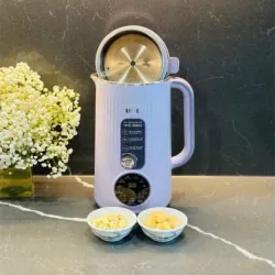 Máy làm sữa hạt UNIE UMB10 dung tích 1L, 8 chức năng xay nấu 785712