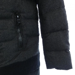 Áo khoác lông vũ MONCLER 642233