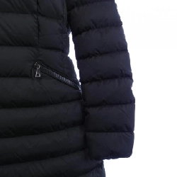 Áo khoác lông vũ MONCLER 642153