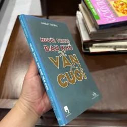 Người Trong Đau Khổ Vẫn Cười – Hamlet Trương | Sách Tản Văn Truyền Cảm Hứng - K3 1013432