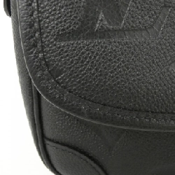 Túi xách vai Louis Vuitton Monogram Empreinte Diane M46386 611064