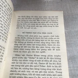 Kỹ thuật viết kịch bản điện ảnh và truyền hình 781812
