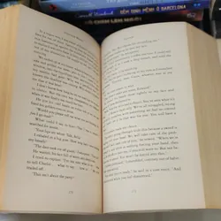 ECLIPSE - Stephanie Meyer (628 pages) 735923