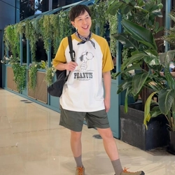Áo thun ngắn tay, UT peanuts UNIQLO, size S màu vàng 509105