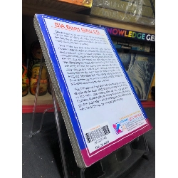 Gia đình giàu có 2008 mới 70% ố bẩn nhẹ Eddie Rogers HPB0906 SÁCH VĂN HỌC 915233