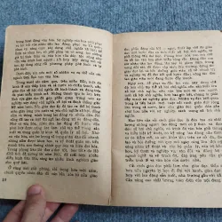 MỘT SỐ VĂN KIỆN CỦA ĐẢNG VỀ CÔNG TÁC TƯ TƯỞNG 688751
