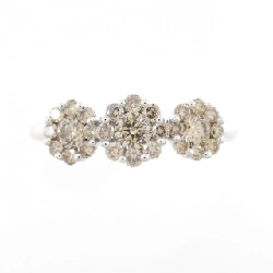 Nhẫn kim cương hoa K18WG 0.56CT 670329