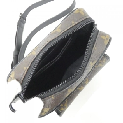 Túi đeo vai Louis Vuitton Monogram Macassar Christopher Wearable Wallet M69404 - Hàng hiệu Authentic 803319