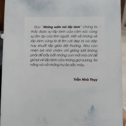 Những sườn núi lấp lánh" của tác giả Lê Minh Khôi.  496649