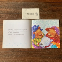 Sách tranh tiếng anh A Very Special Snowflake, Used, khổ vuông 478724