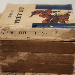 Trọn bộ 4 tập Thủy Hử của tác giả Thi Nại Am 702980