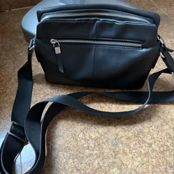 cần pass túi xách thời trang cho nam mới mua da thật 100% bao text  675075