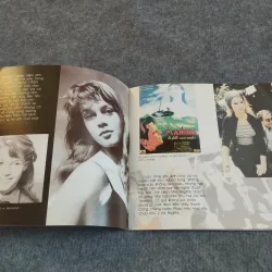 NGHỆ THUẬT ĐIỆN ẢNH - BRIGITTE BARDOT 570894