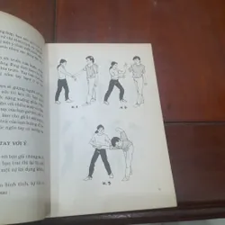 Cẩm nang tự vệ CỦA BẠN GÁI 703871