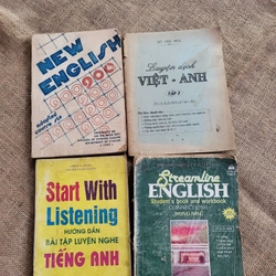 4 cuốn tiếng Anh , cho sinh viên 