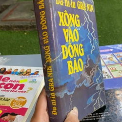 XÔNG VÀO DÔNG BÃO - ĐANIIN GRANIN 308885