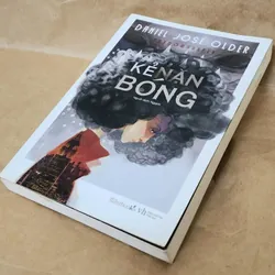 Tiểu thuyết Kẻ nặn bóng - Daniel José Older