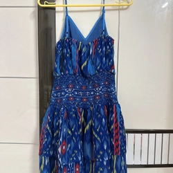 Đầm ngắn Bebe  472358