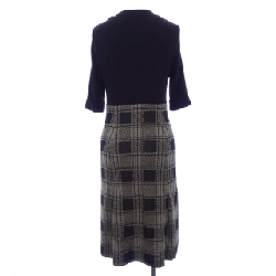 Nhãn hiệu đen Burberry BLACK LABEL 649074