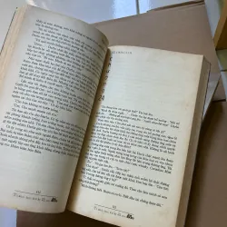 Ashfall Tàn tro 3 tập - Ashen Winter 929763