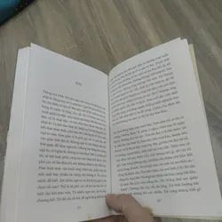 Những Ngã Tư Và Những Cột Đèn - Trần Dần 732159