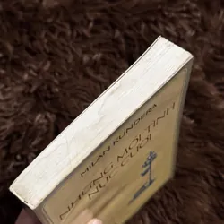 Những mối tình nực cười 711934