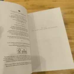 Red, White & Royal Blue - Casey McQuiston - Sách New 973287