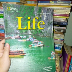 sách học tiếng Anh Life