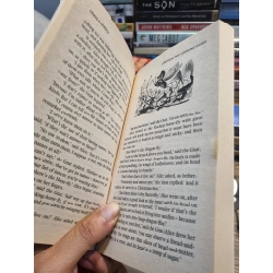 THROUGH THE LOOKING GLASS - Lewis Carroll  (Collins Classics) 146178