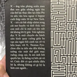 V. - Thomas Pynchon 695253