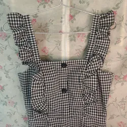 Đầm kaki caro trắng đen size M còn tốt 735487