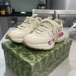 Giày chính hãng Gucci size 36 718973