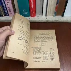 II Sách Xưa: Bài Tập Sức Bền Vật Liệu (Trung Học Chuyên Nghiệp) - G.M. IXCÔVIT - 1978 647206