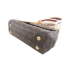 Túi Louis Vuitton Monogram Cluny BB M44863 616320