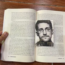 Bị theo dõi, bí mật an ninh mạng - Edward Snowden (k4) 599681