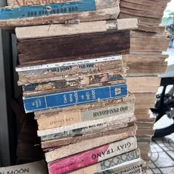 30ký sách decor xưa cũ theo thời gian  696397