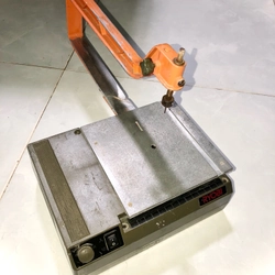 Máy cưa lưỡi chỉ, cưa lọng bàn Nhật ( có điều tốc )