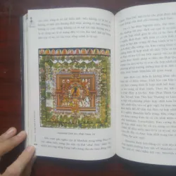 [Sách Phật Giáo] Mandala Sự Hợp Nhất Từ Bi Và Trí Tuệ Theo Kim Cương Thừa Gyalwang Drukpa 907589
