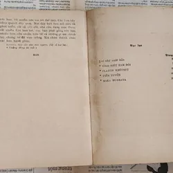 Tuyển kịch Xô Viết của A. Kornaytruc (in 1975) 726858