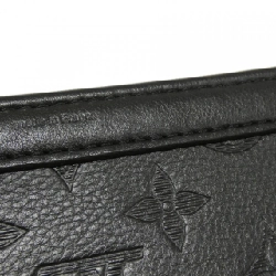 Túi đeo vai Louis Vuitton Monogram Shadow Gaston Wearable Wallet M81115 609578