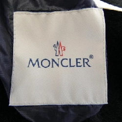 Áo khoác lông vũ MONCLER GENIUS 636237