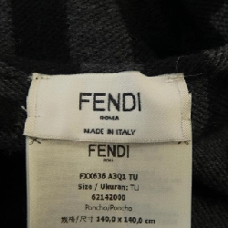 【Mã giảm giá】FENDI Cape 640993