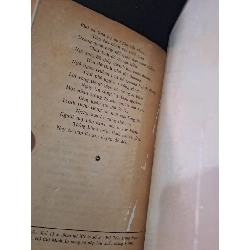 Trương Vĩnh Ký (con người và sự thật) mới 80% bẩn bìa, ố vàng, có chữ ký 1993 Nguyễn Văn Trấn HCM1804 DANH NHÂN 923174