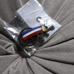 Đồ lưu niệm  479576
