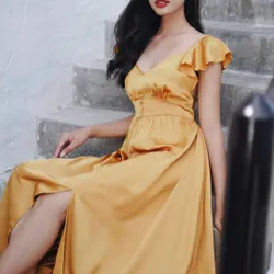 Đầm lụa hiệu WEARVAST size S newtag  609657