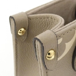 Túi Louis Vuitton Monogram Bicolor OnTheGo BB M47054 616384