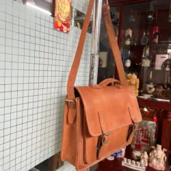 Cặp da USA màu da bò , da nguyên miếng 961444